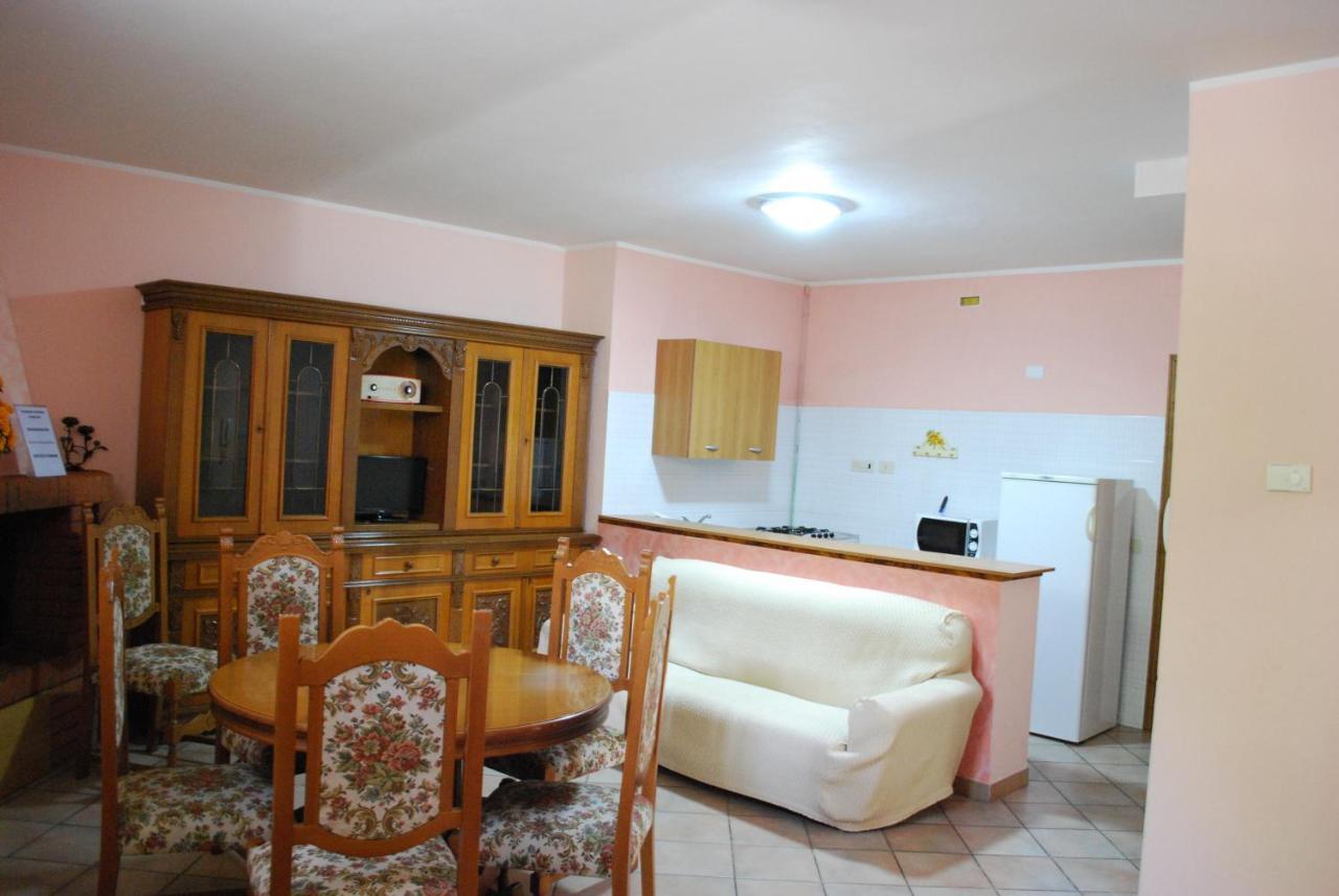 Villa Flora Perugia Buitenkant foto